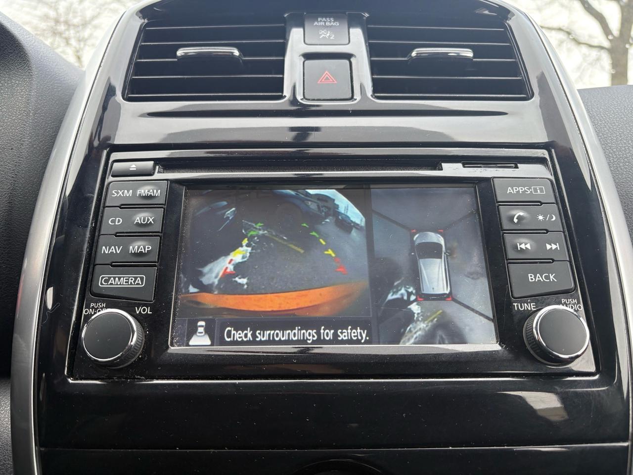 2018 Nissan Versa Note SL AUTO Photo