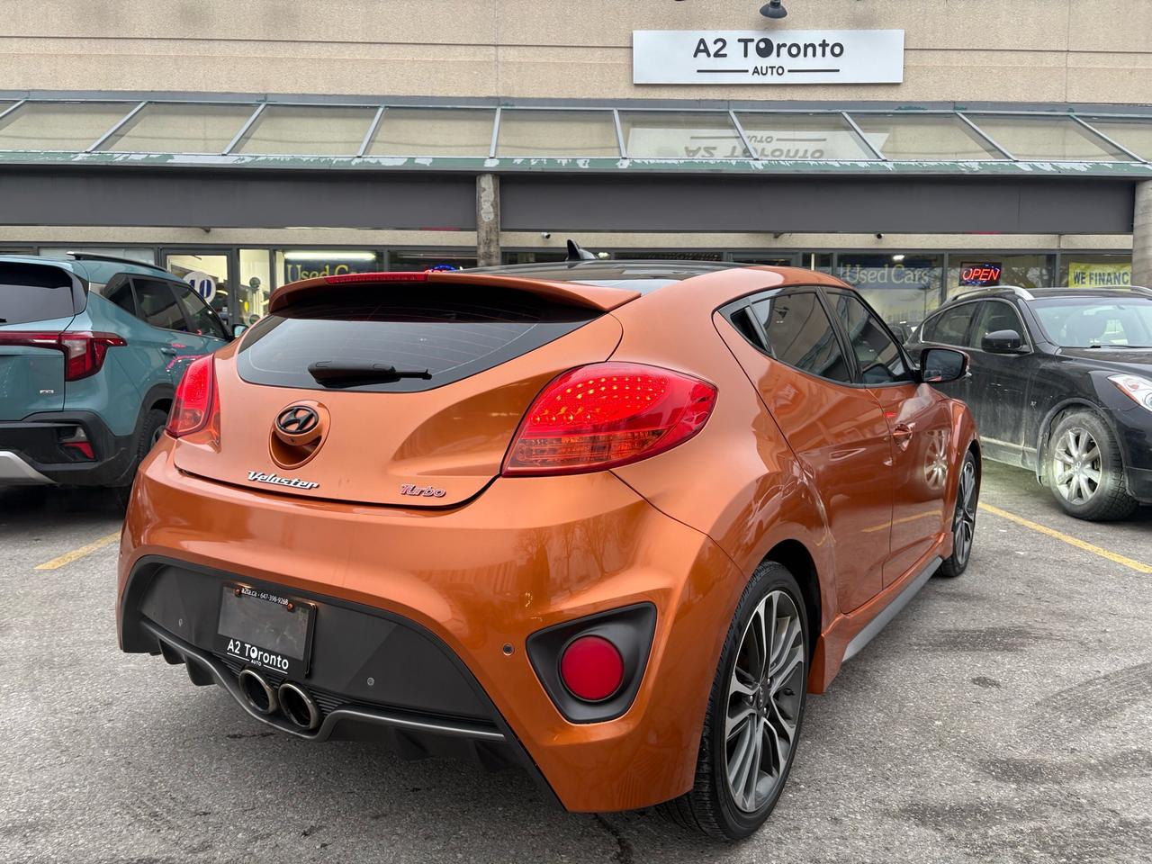 2016 Hyundai Veloster 3dr Cpe Man Turbo Photo