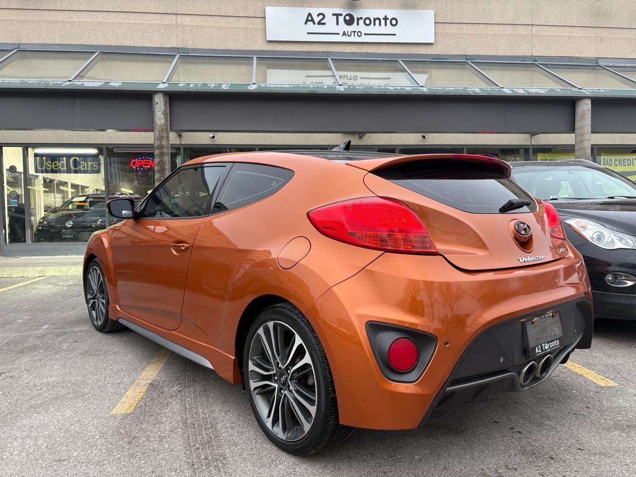 2016 Hyundai Veloster 3dr Cpe Man Turbo Photo