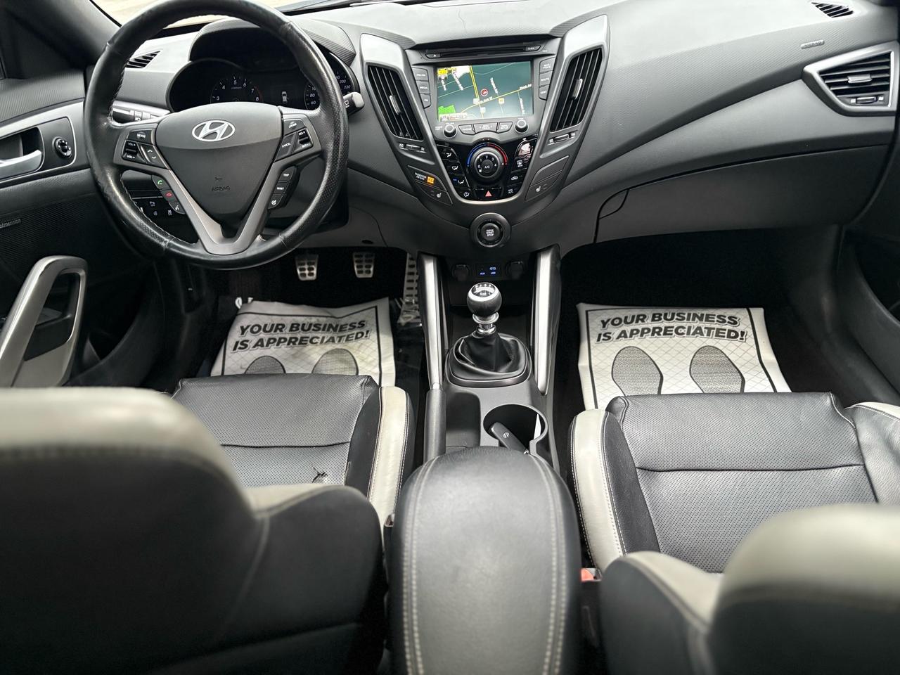 2016 Hyundai Veloster 3dr Cpe Man Turbo Photo