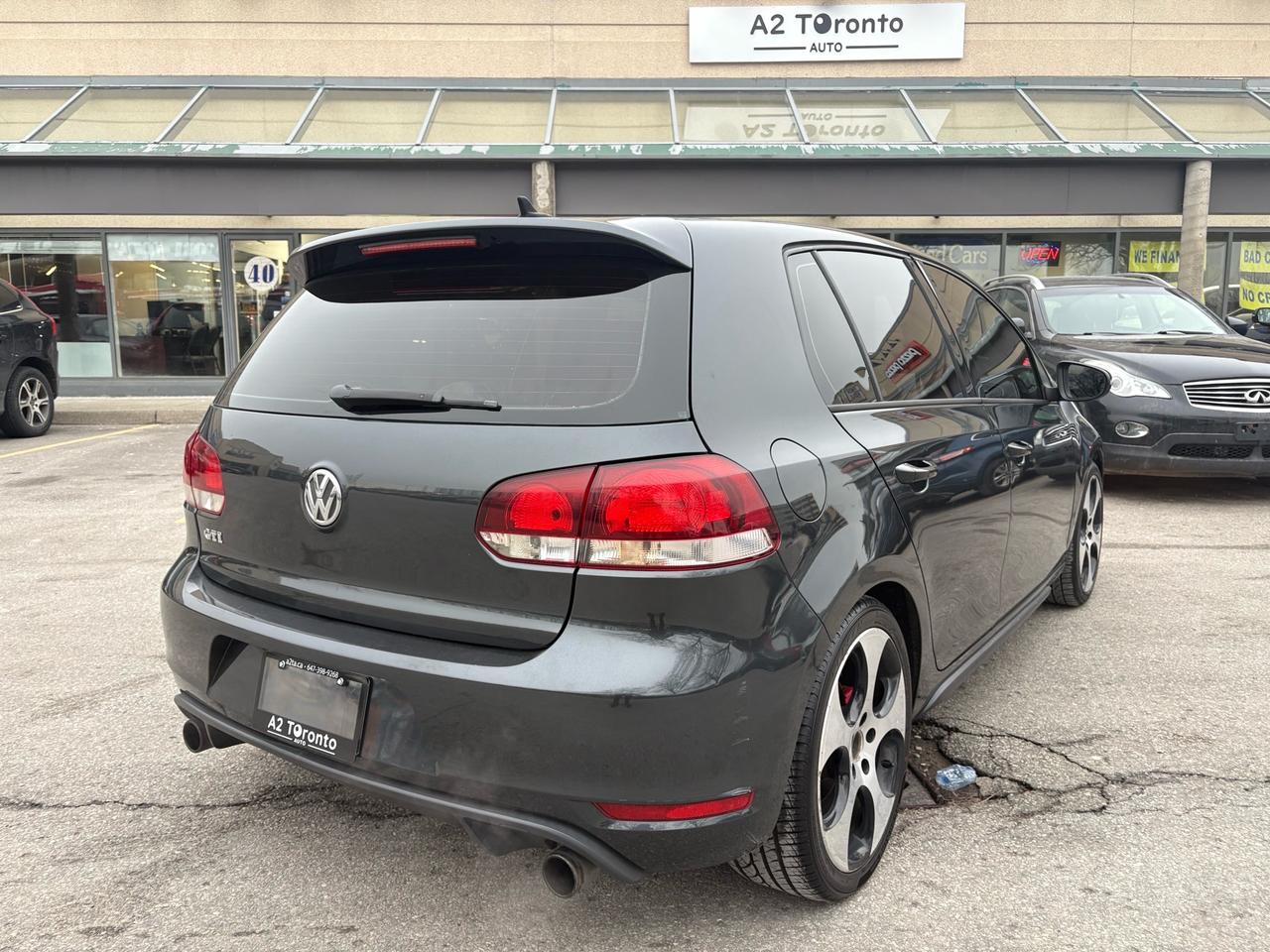 2011 Volkswagen Golf GTI 5dr HB DSG Photo