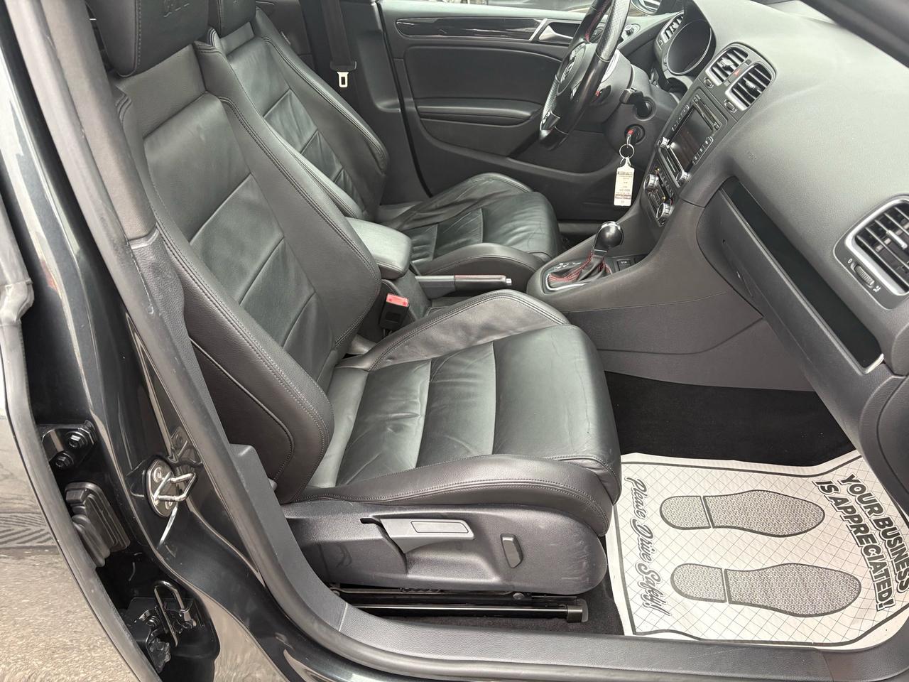 2011 Volkswagen Golf GTI 5dr HB DSG Photo