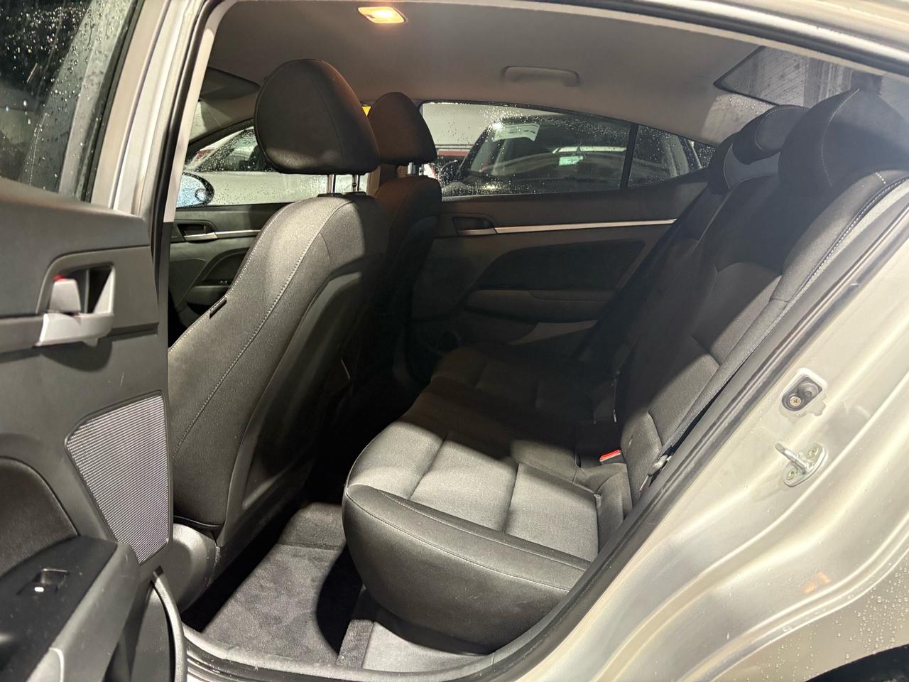 2017 Hyundai Elantra 4DR SDN AUTO GL Photo