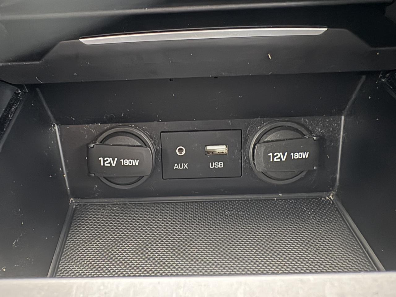 2017 Hyundai Elantra 4DR SDN AUTO GL Photo