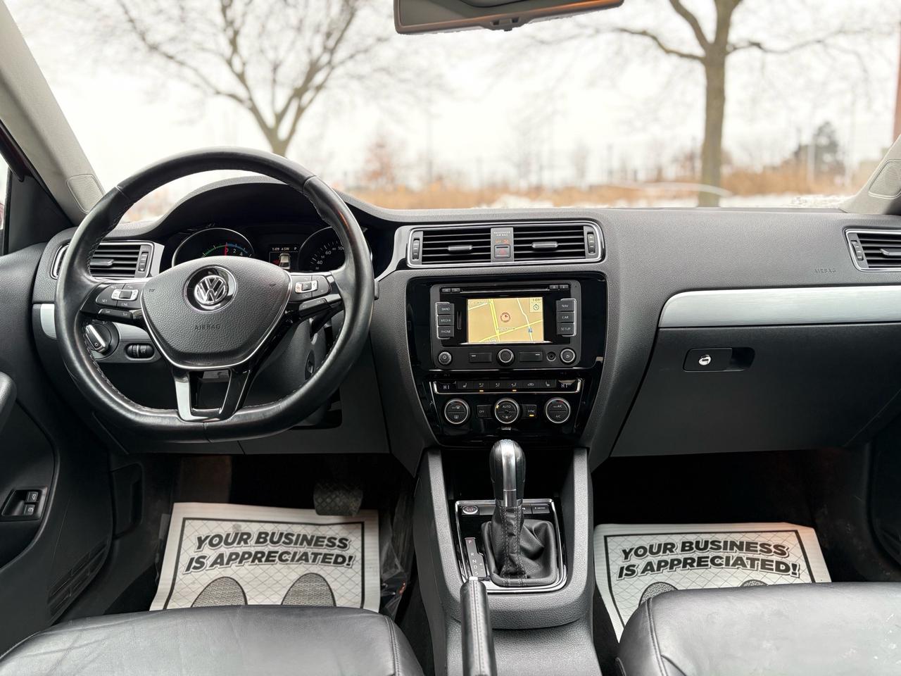 2015 Volkswagen Jetta 4dr Hybrid TSI DSG *Ltd Avail* Photo