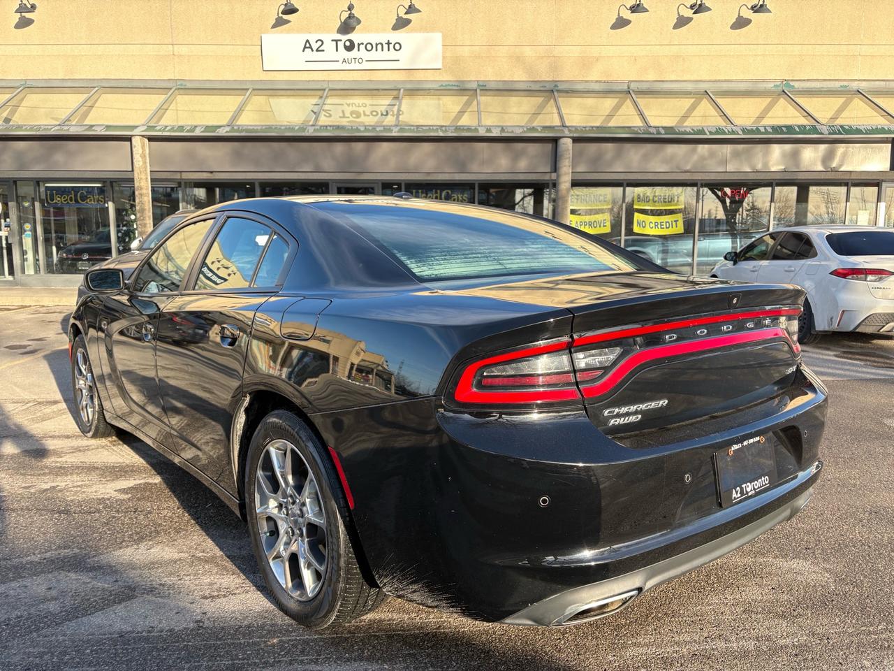 2016 Dodge Charger 4dr Sdn SXT AWD Photo