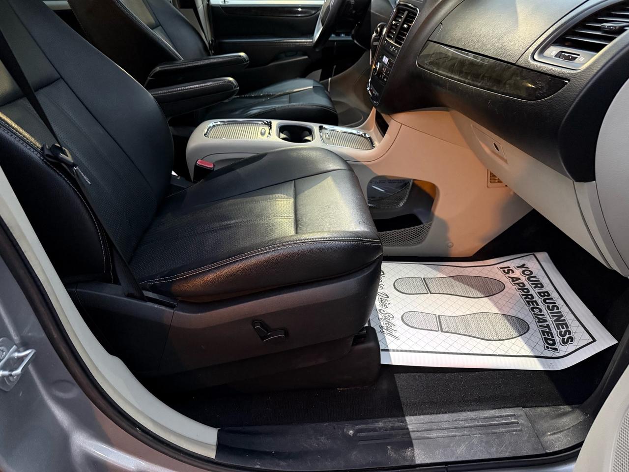 2015 Dodge Grand Caravan 4dr Wgn Crew Plus Photo