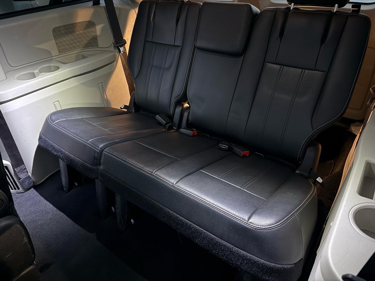 2015 Dodge Grand Caravan 4dr Wgn Crew Plus Photo