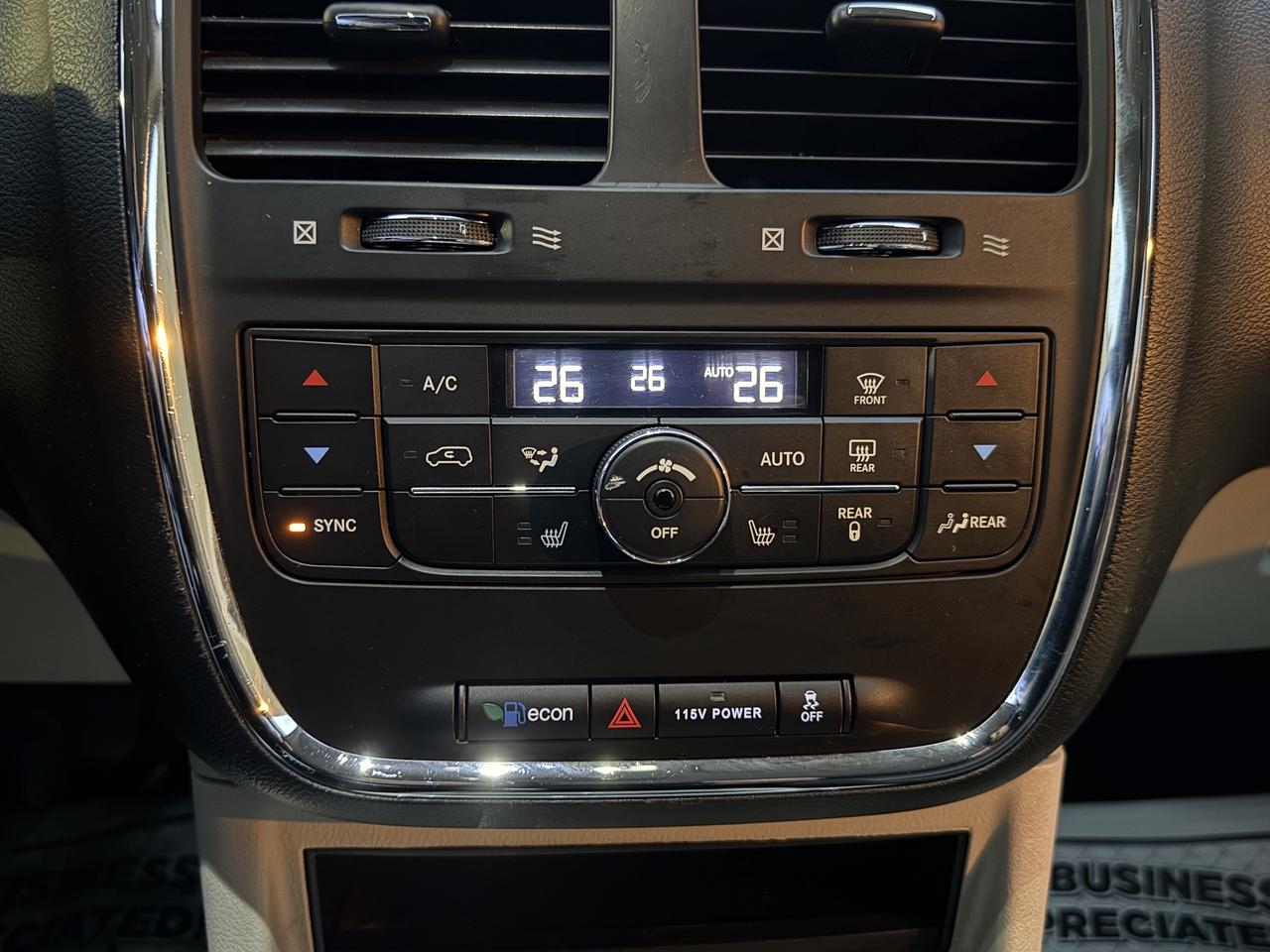 2015 Dodge Grand Caravan 4dr Wgn Crew Plus Photo