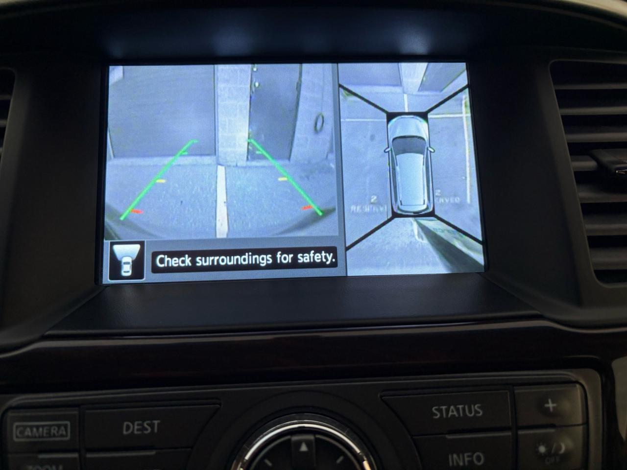 2014 Nissan Pathfinder 4WD 4DR PLATINUM Photo