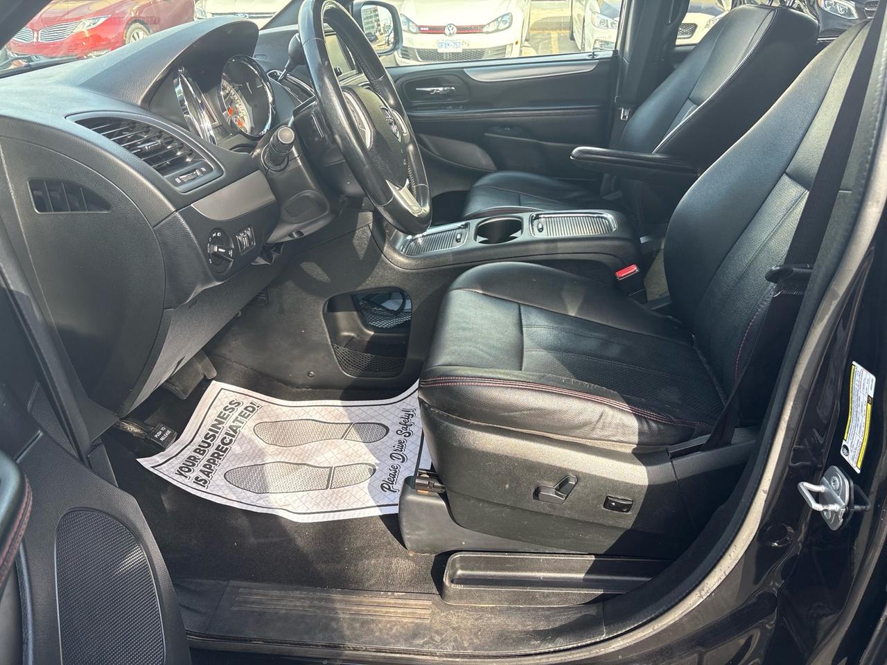 2018 Dodge Grand Caravan GT 2WD Photo