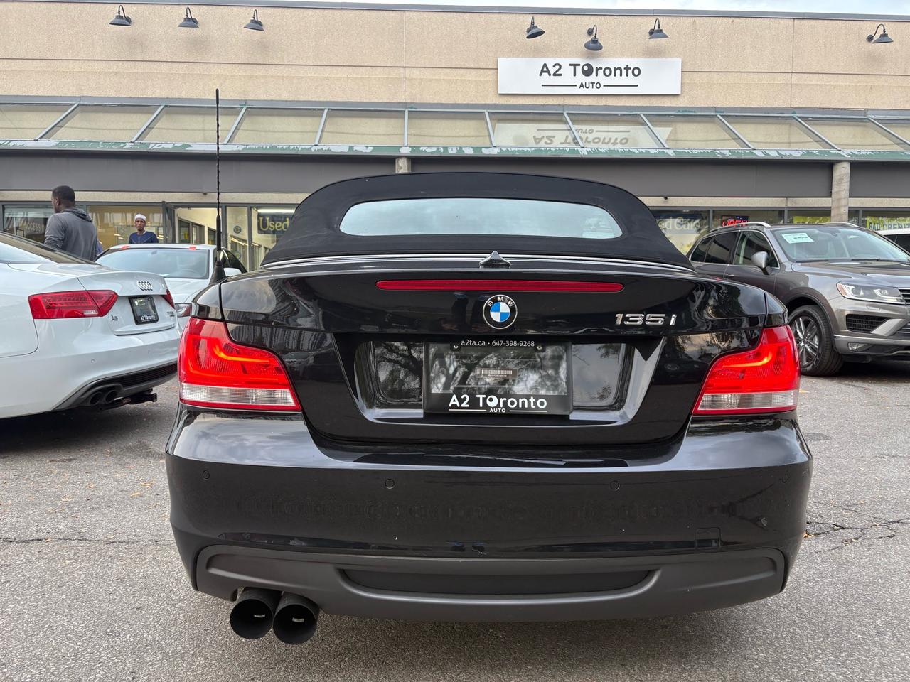 2012 BMW 1 Series 2dr Cabriolet 135i Photo