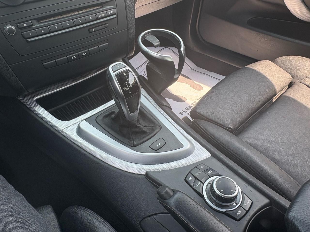 2012 BMW 1 Series 2dr Cabriolet 135i Photo