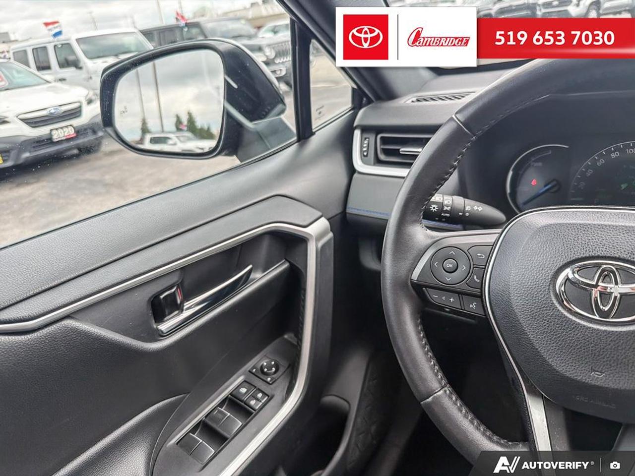 2020 Toyota RAV4 Hybrid XLE XSE Photo
