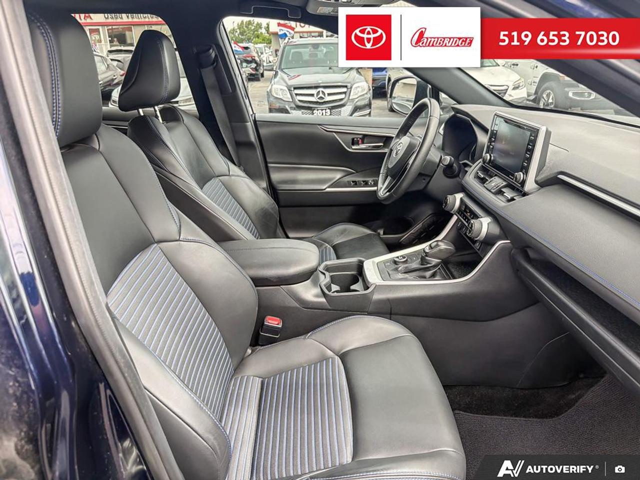 2020 Toyota RAV4 Hybrid XLE XSE Photo