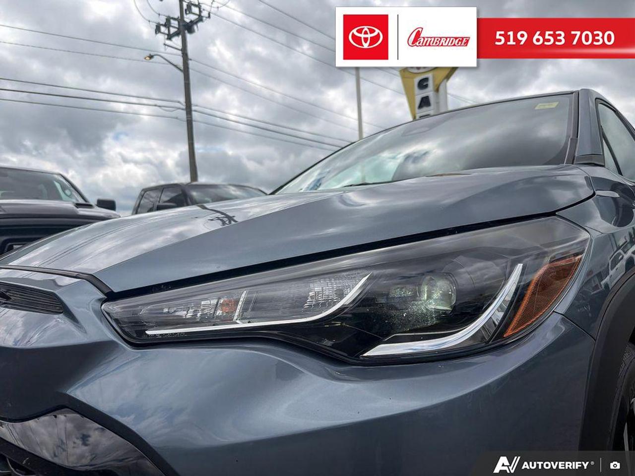 2024 Toyota Corolla Cross Hybrid SE HYBRID Photo
