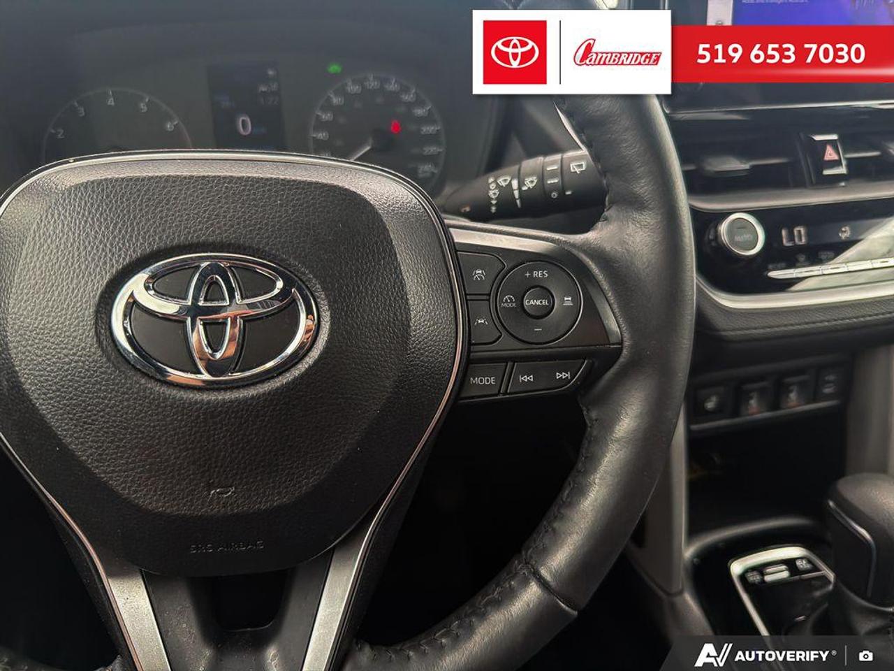 2024 Toyota Corolla Cross Hybrid SE HYBRID Photo