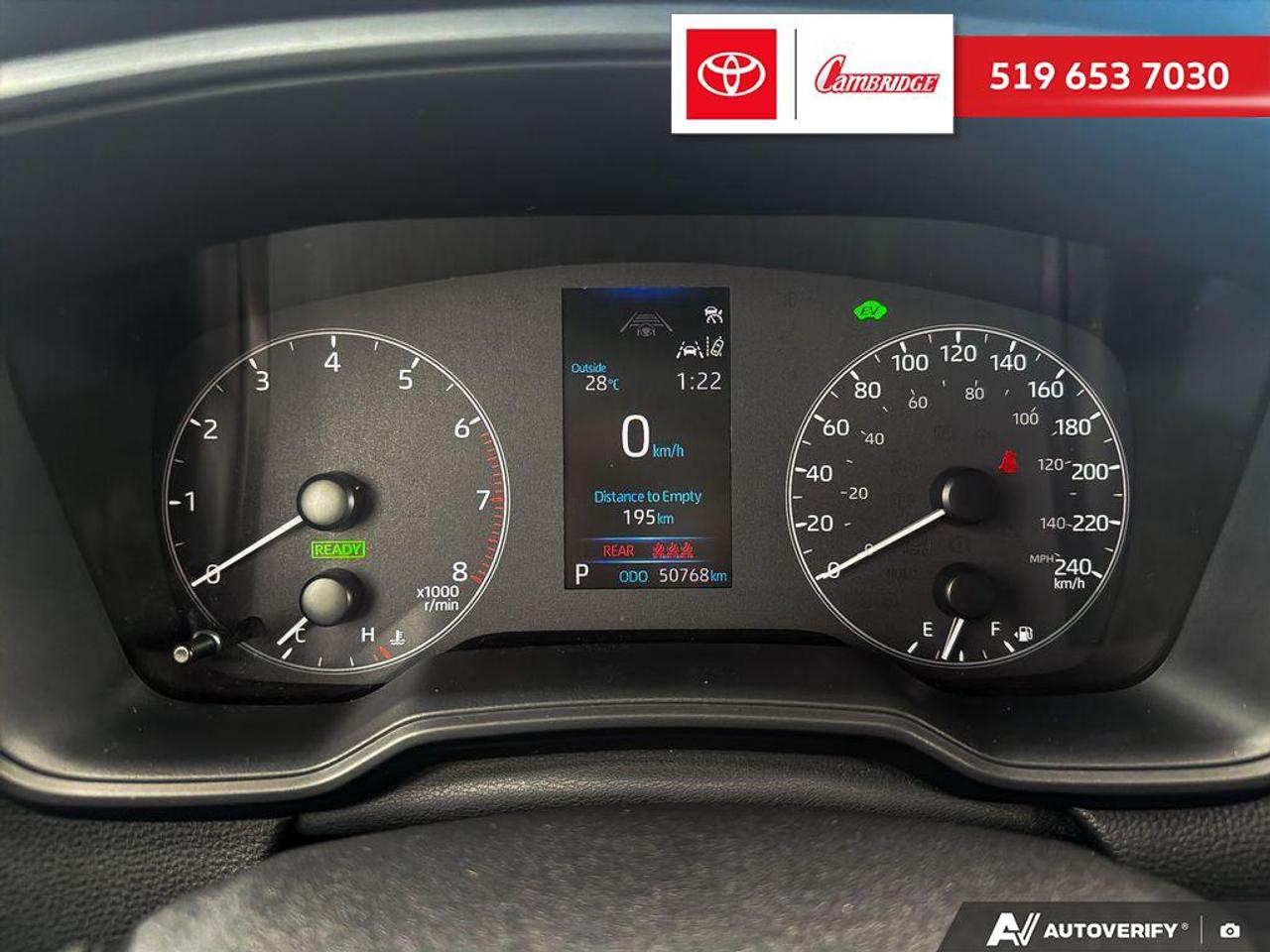 2024 Toyota Corolla Cross Hybrid SE HYBRID Photo