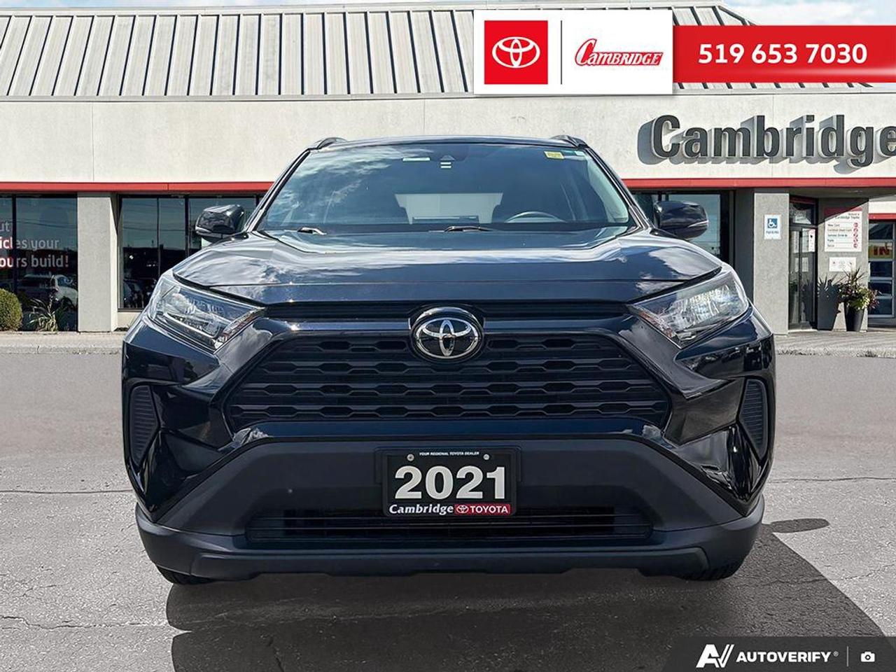 2021 Toyota RAV4 LE Photo