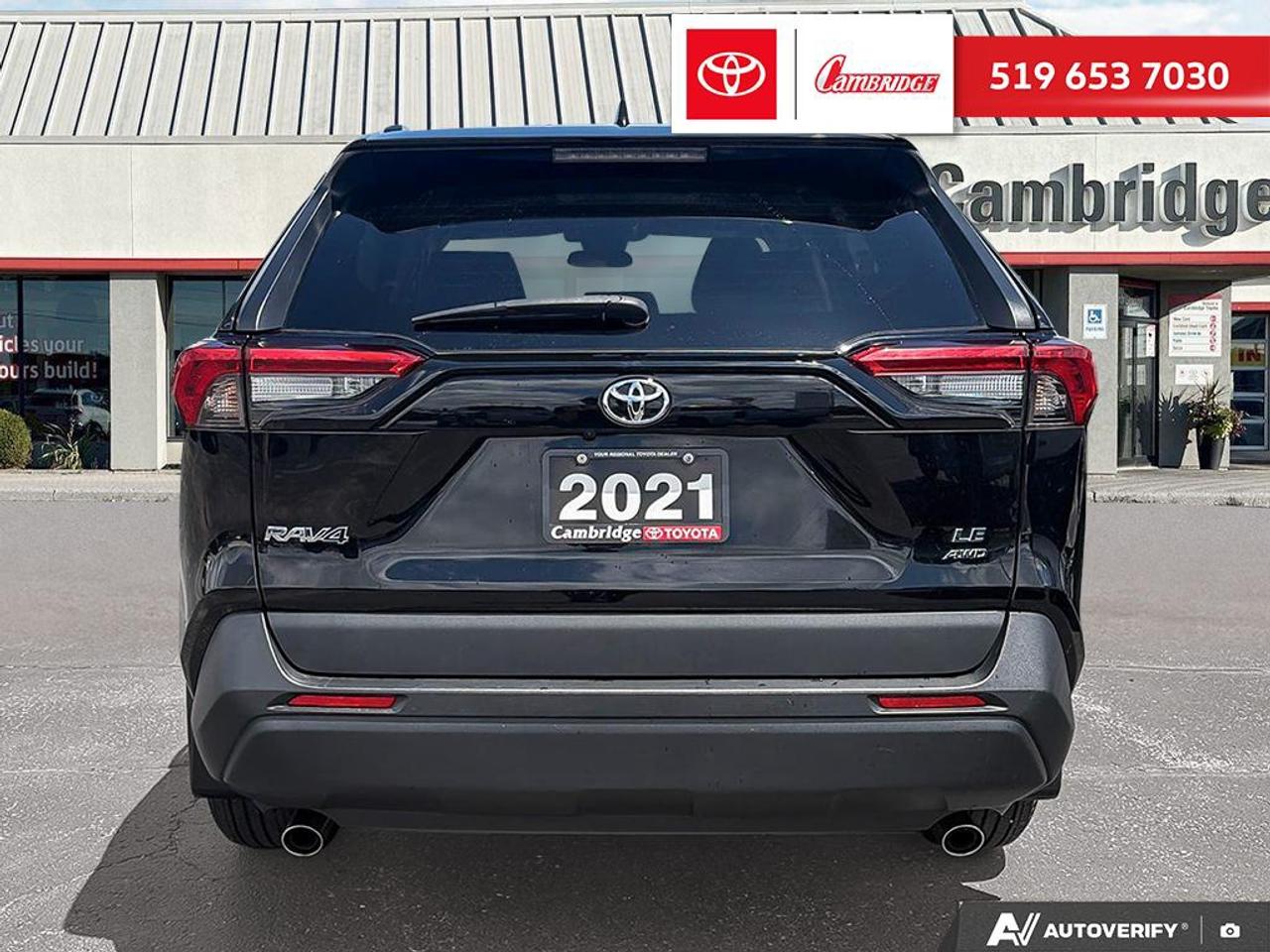 2021 Toyota RAV4 LE Photo