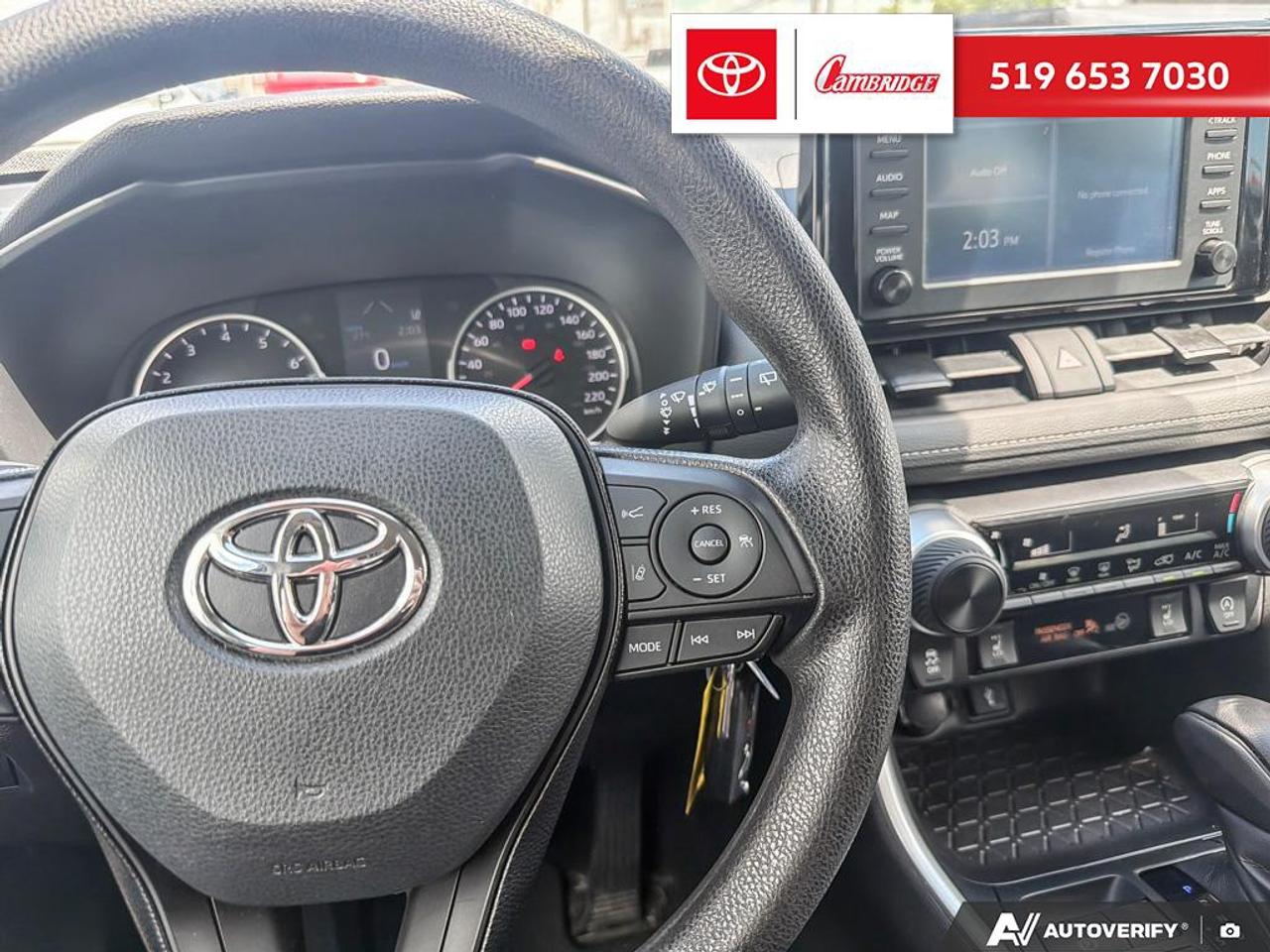 2021 Toyota RAV4 LE Photo