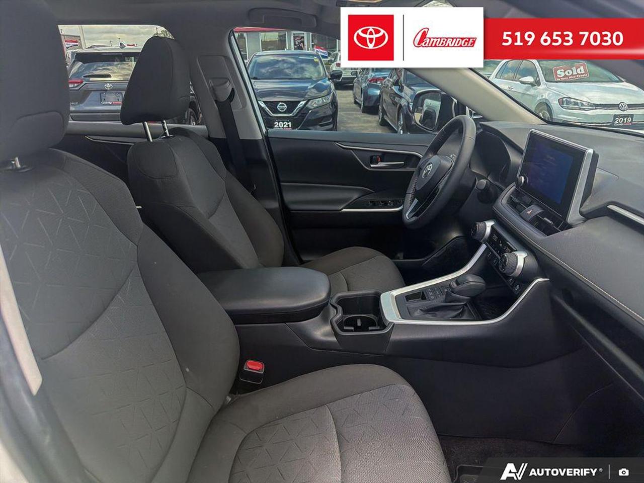 2023 Toyota RAV4 XLE Photo