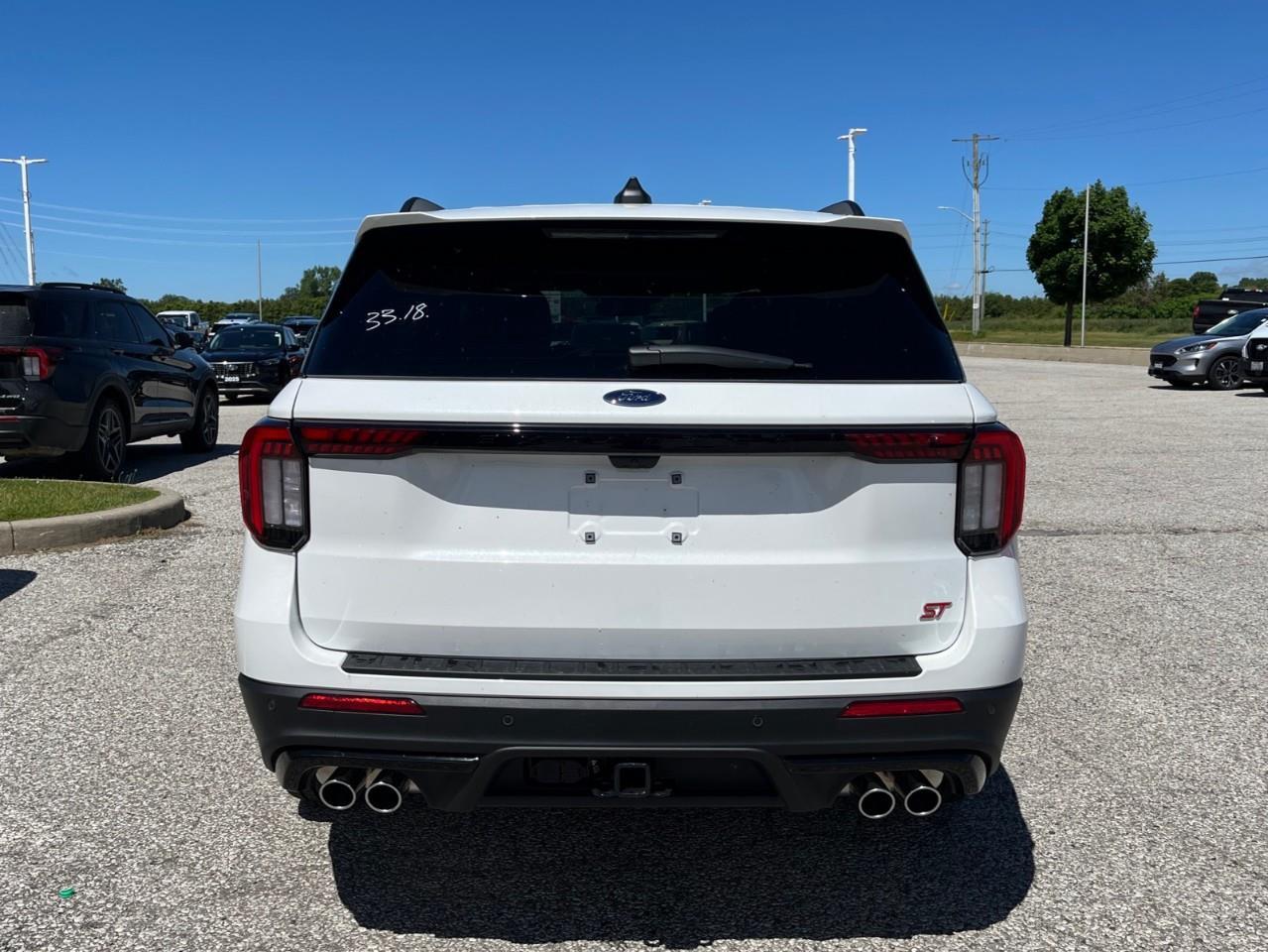 2026 Ford Explorer ST Photo