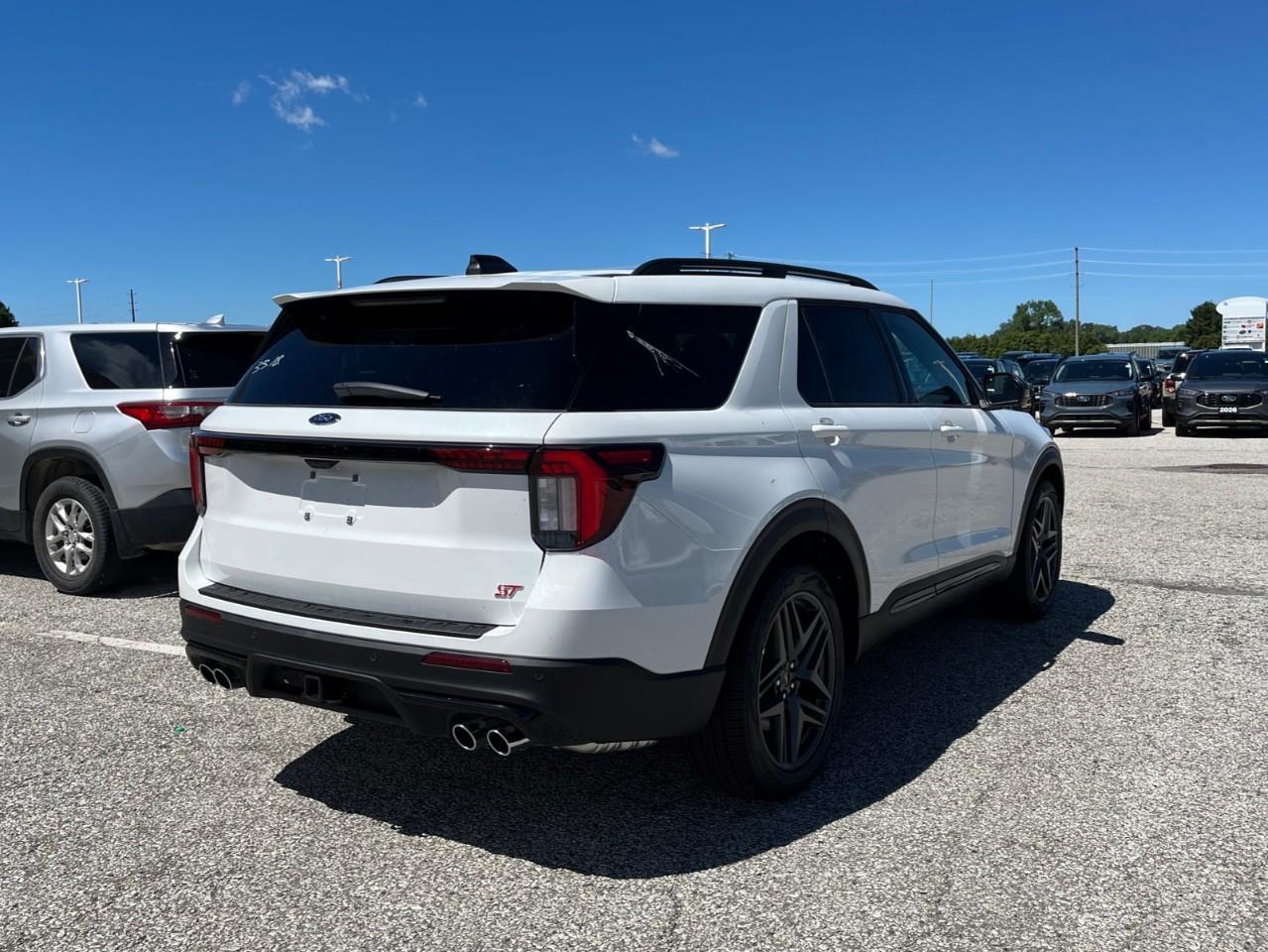 2026 Ford Explorer ST Photo