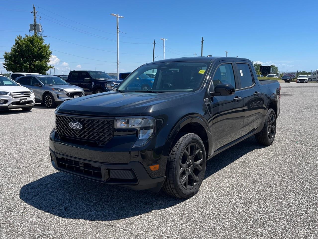 2026 Ford Maverick XLT Photo3