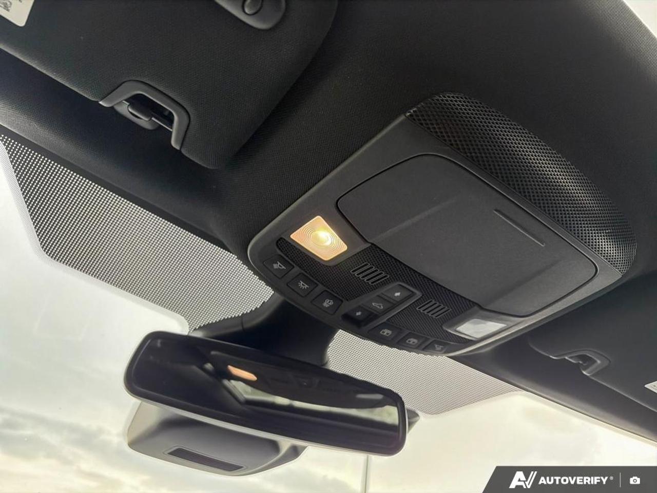2021 Ford Edge ST Line 250A|COPILOT 360+|COLD WEATHER PK|PANO ROOF Photo
