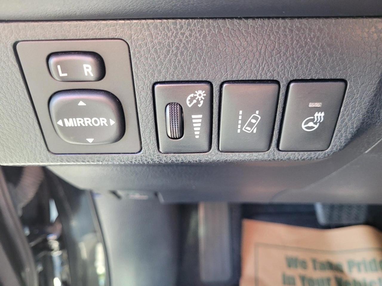 2018 Toyota RAV4 Hybrid AWD Hybrid SE Photo