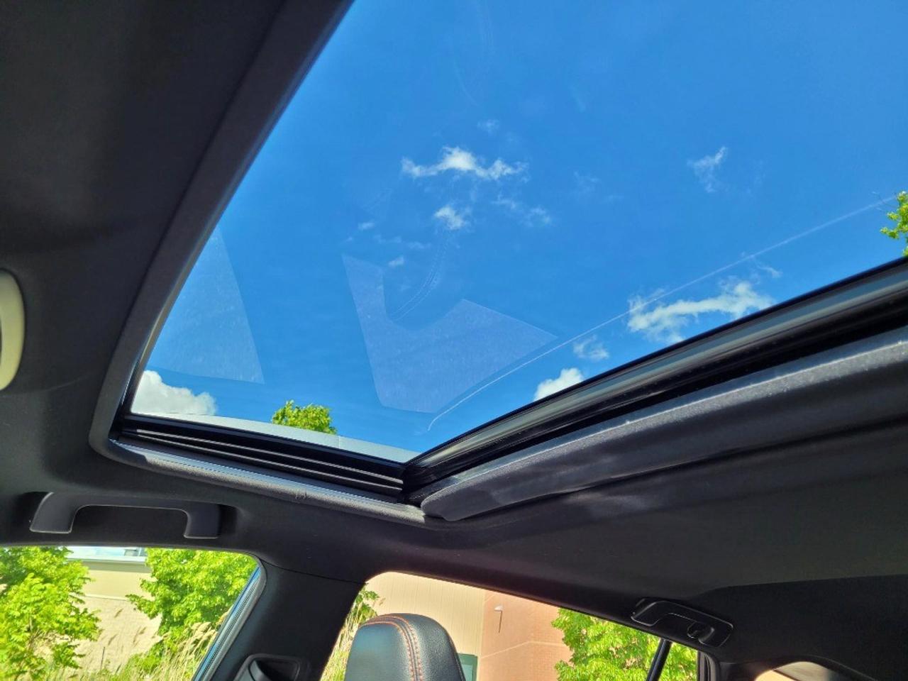 2018 Toyota RAV4 Hybrid AWD Hybrid SE Photo