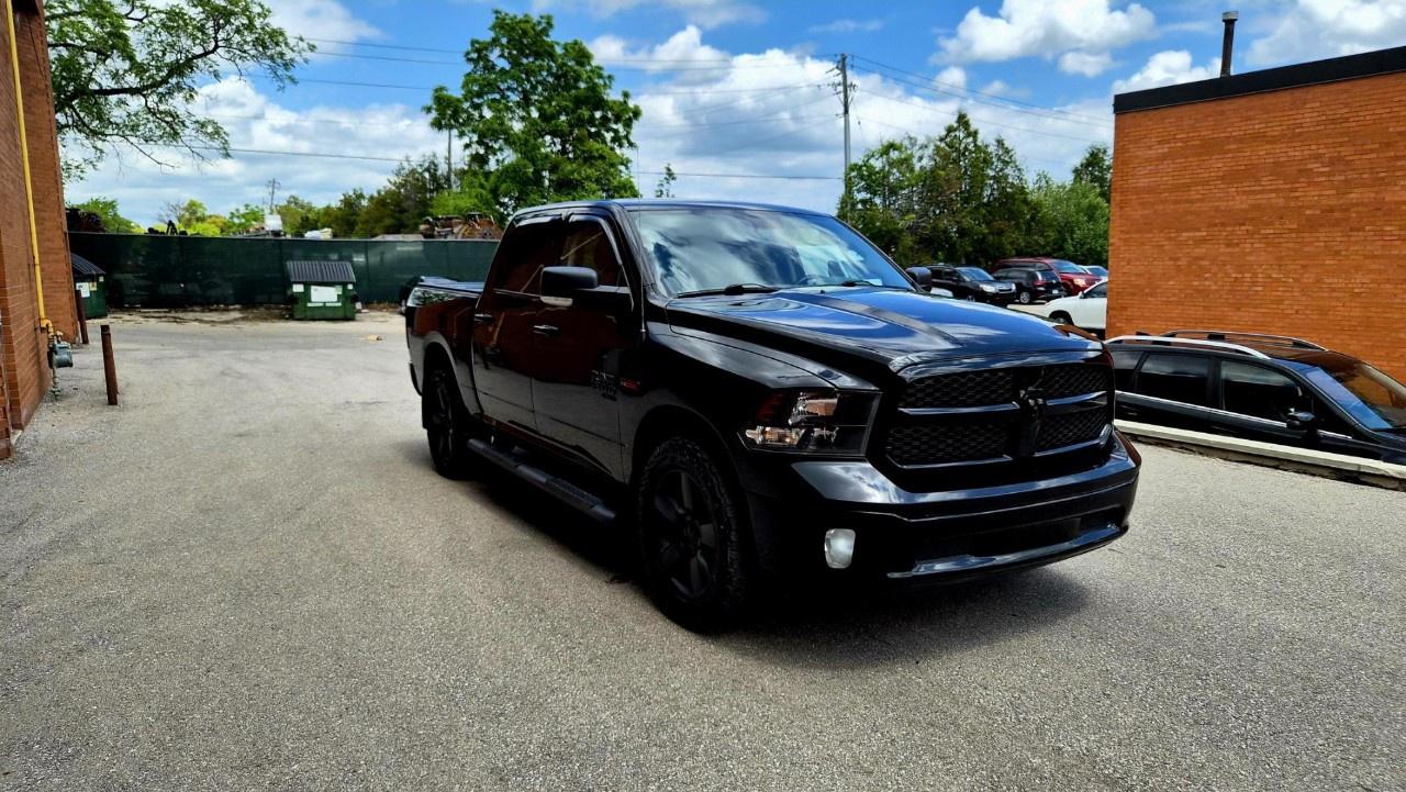 2019 RAM 1500 Classic SLT 4x4 Crew Cab 5'7" Box Photo2
