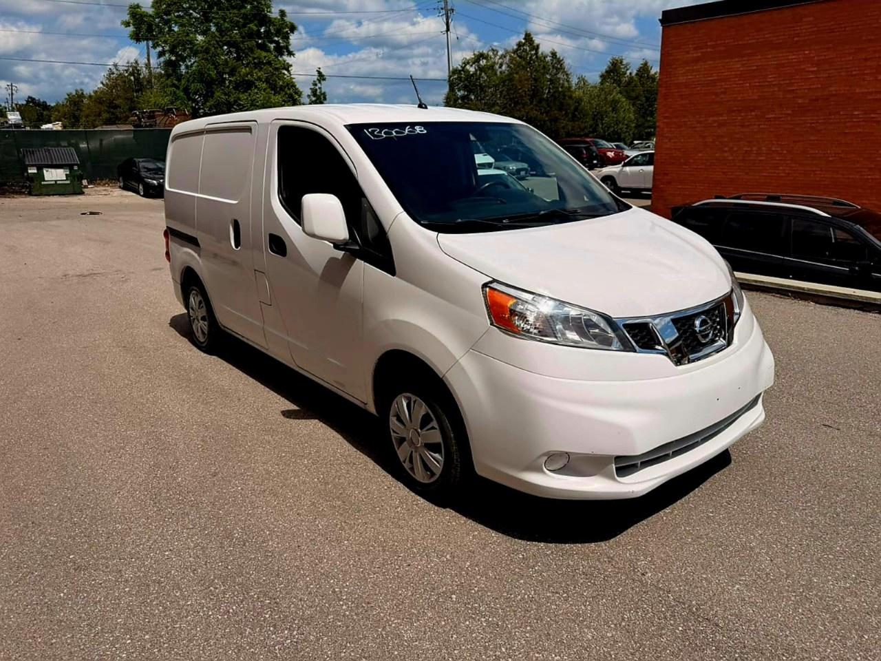 2018 Nissan NV200 Compact Cargo I4 SV Photo2
