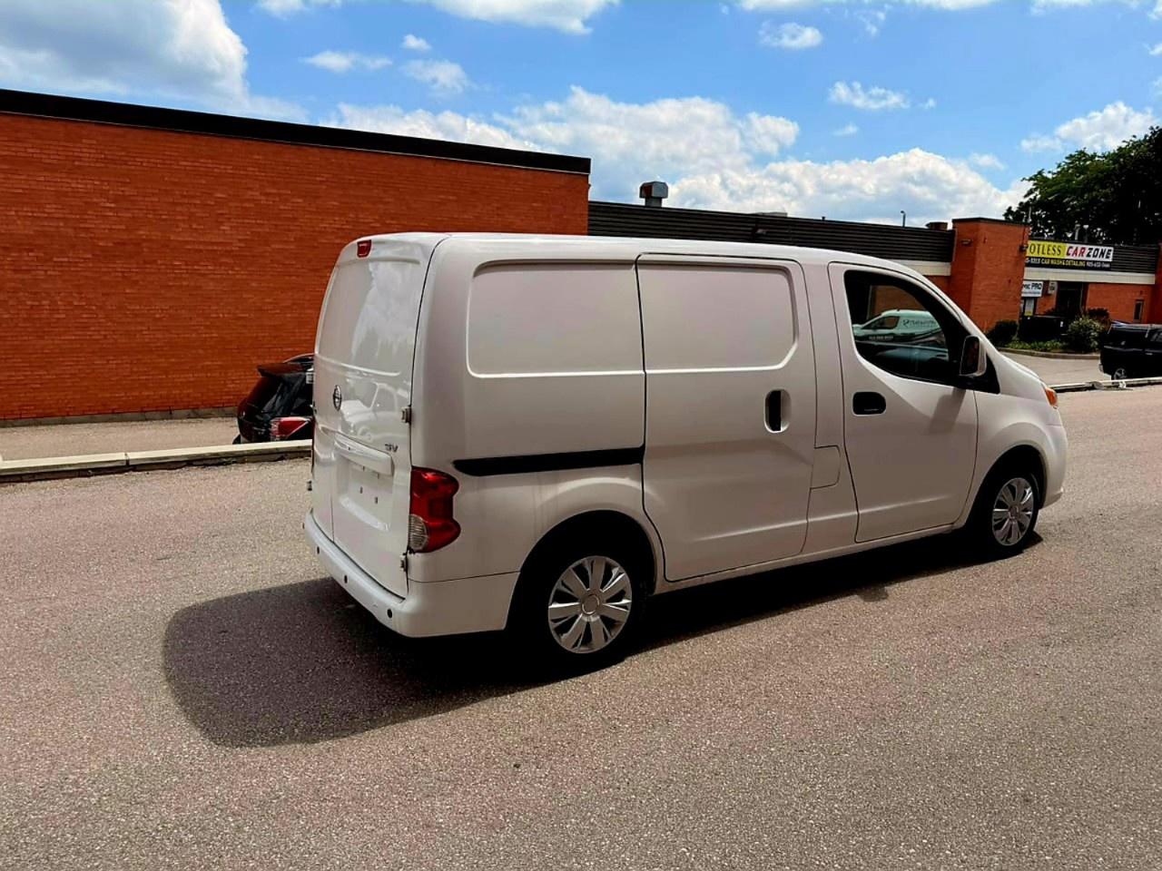 2018 Nissan NV200 Compact Cargo I4 SV Photo
