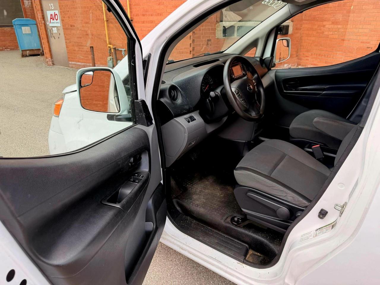 2018 Nissan NV200 Compact Cargo I4 SV Photo