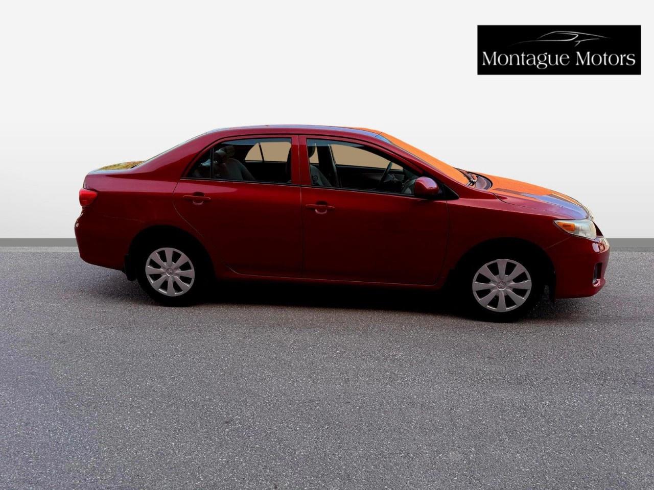 2011 Toyota Corolla 4DR SDN AUTO LE Photo
