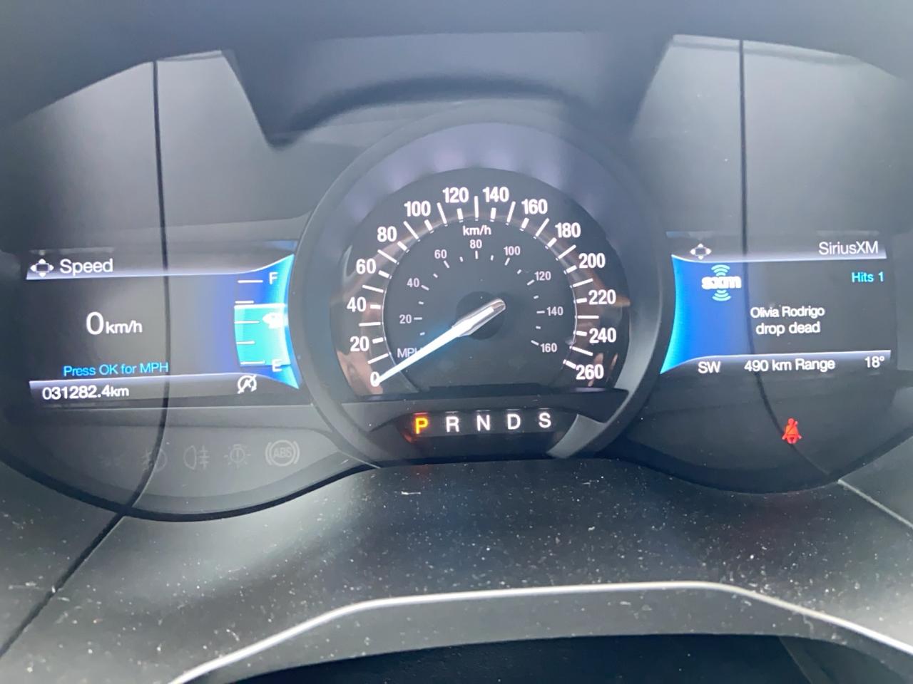 2022 Ford Edge SEL Photo