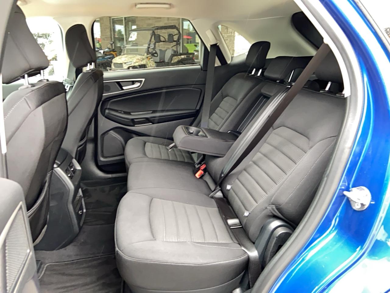 2022 Ford Edge SEL Photo