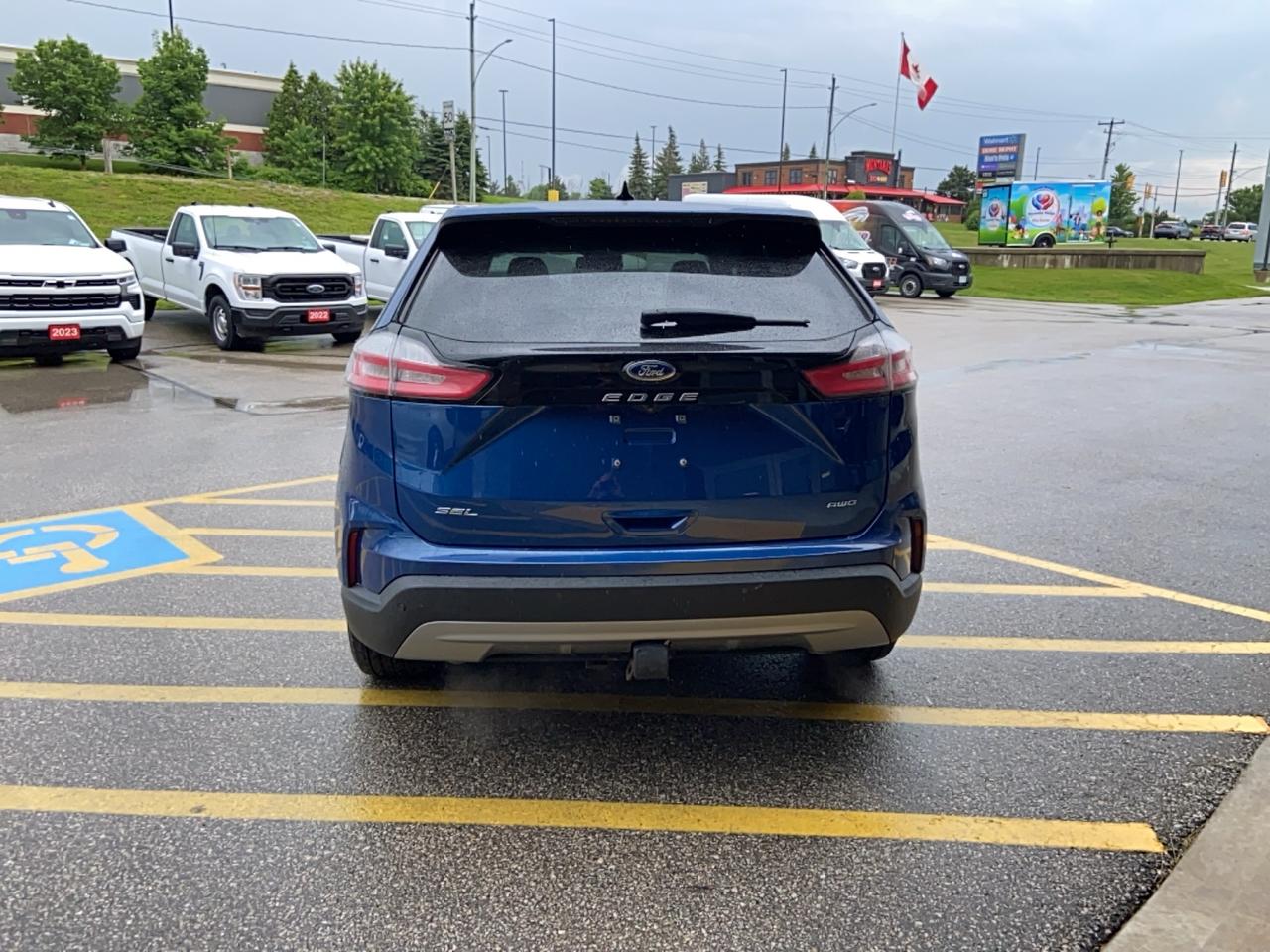 2022 Ford Edge SEL Photo
