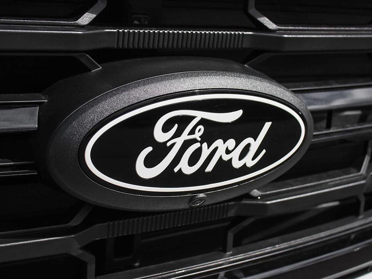 2026 Ford F-150 XLT 4WD SuperCrew 5.5' Box Photo