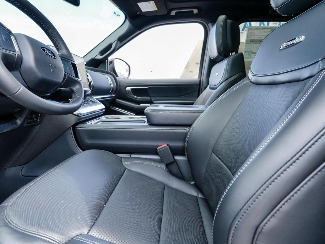 2026 Ford Expedition Platinum Max 4x4 | 7 PASSENGER | LEATHER | HEATD/C Photo