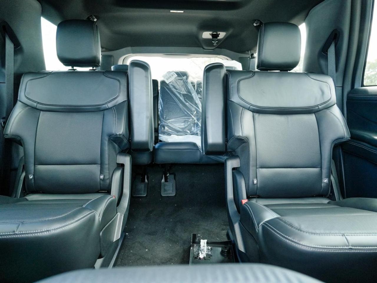 2026 Ford Expedition Platinum Max 4x4 | 7 PASSENGER | LEATHER | HEATD/C Photo