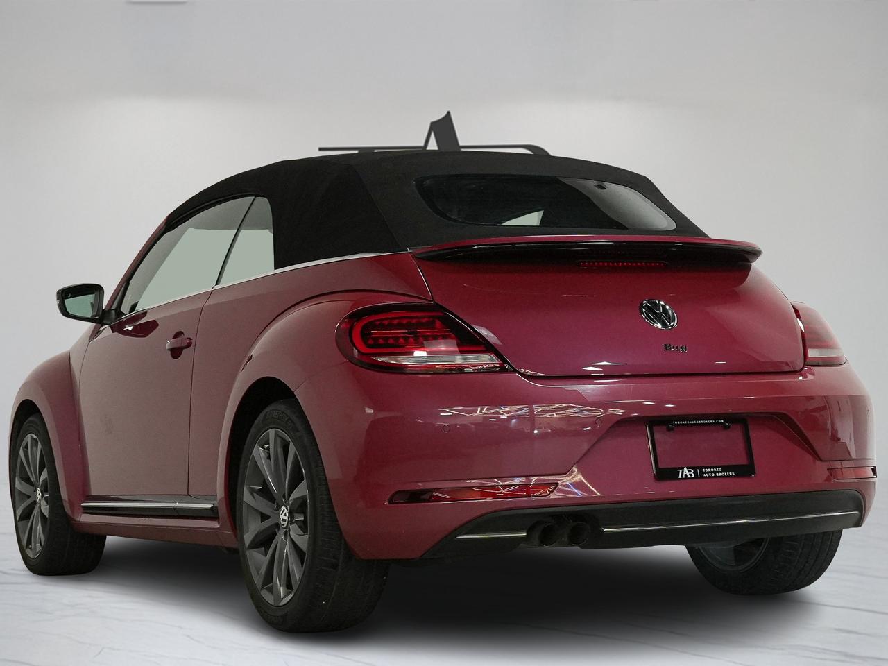 2017 Volkswagen Beetle PINK EDITION | CONVERTIBLE | FENDER Photo4
