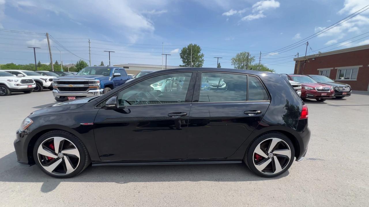 2018 Volkswagen Golf GTI AUTOBAHN | 220HP | HTD LEATHER |SUNROOF | CARPLAY Photo