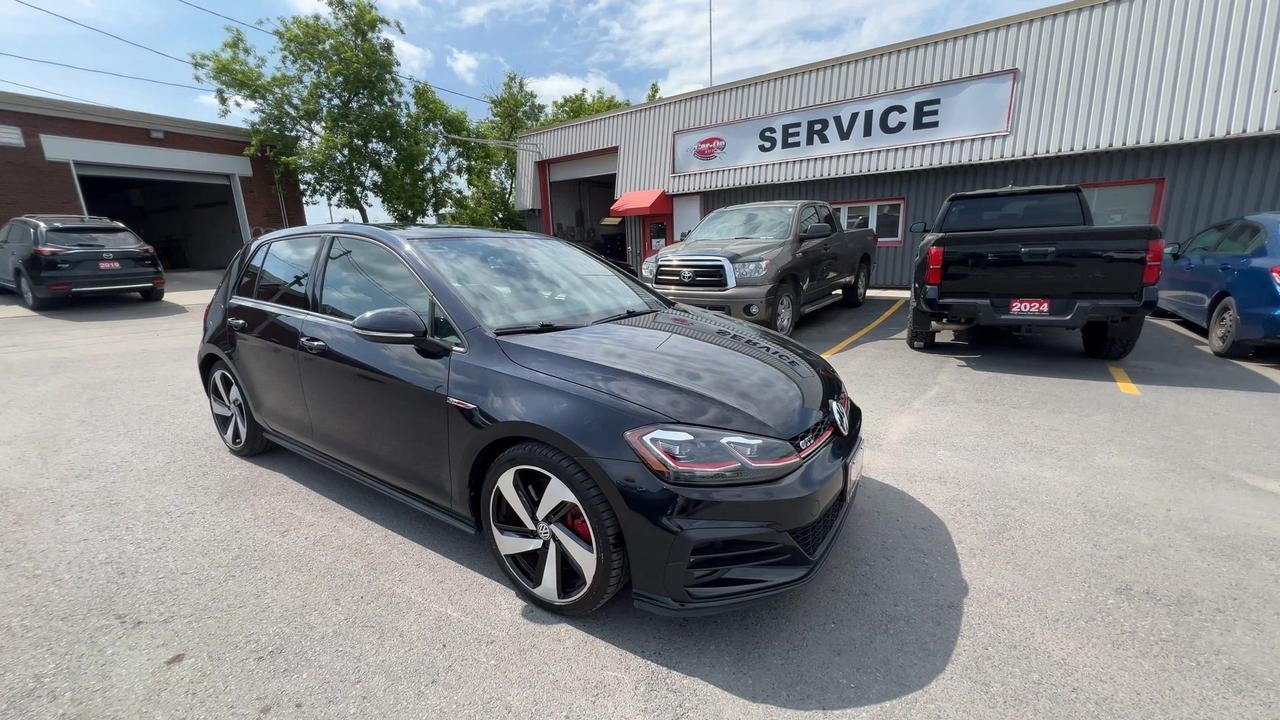 2018 Volkswagen Golf GTI AUTOBAHN | 220HP | HTD LEATHER |SUNROOF | CARPLAY Photo