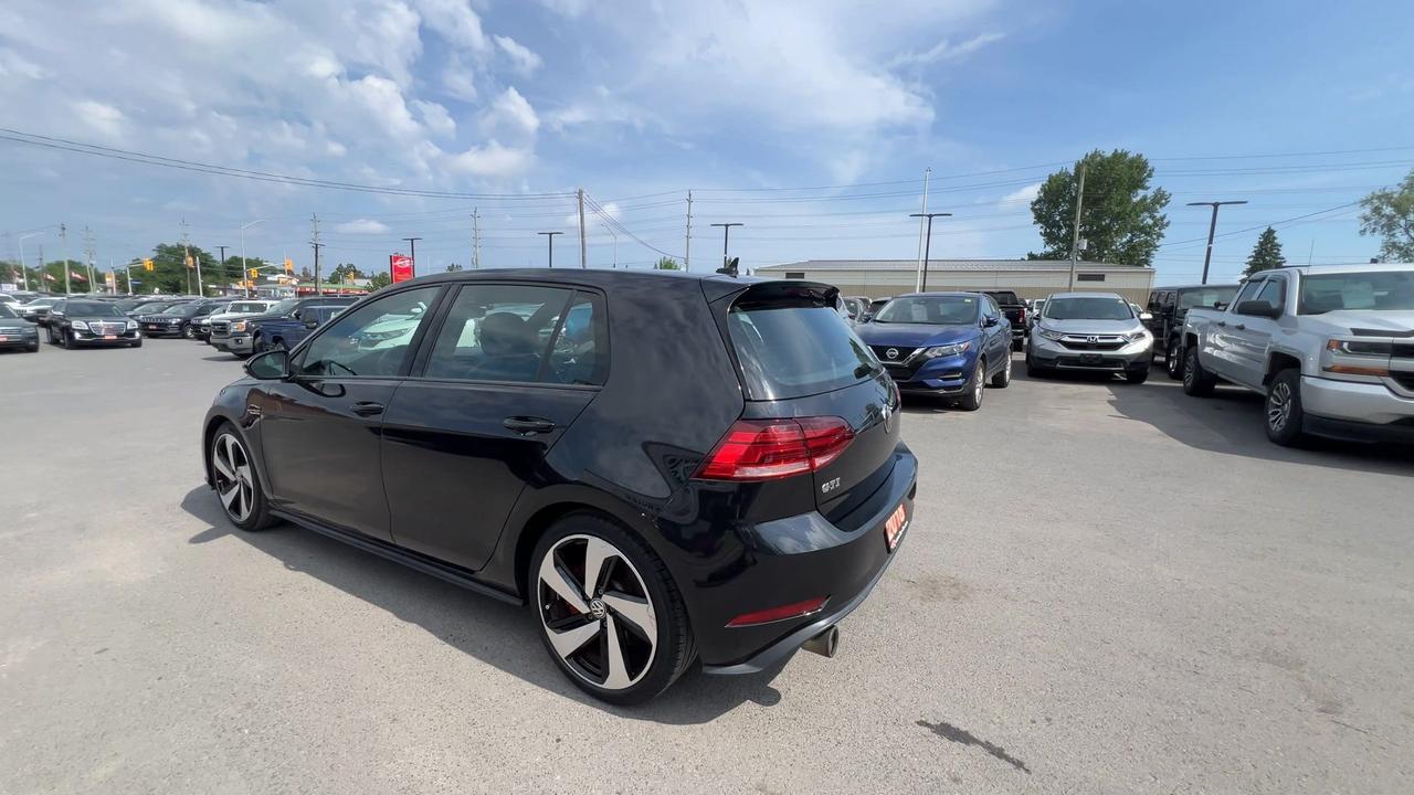 2018 Volkswagen Golf GTI AUTOBAHN | 220HP | HTD LEATHER |SUNROOF | CARPLAY Photo