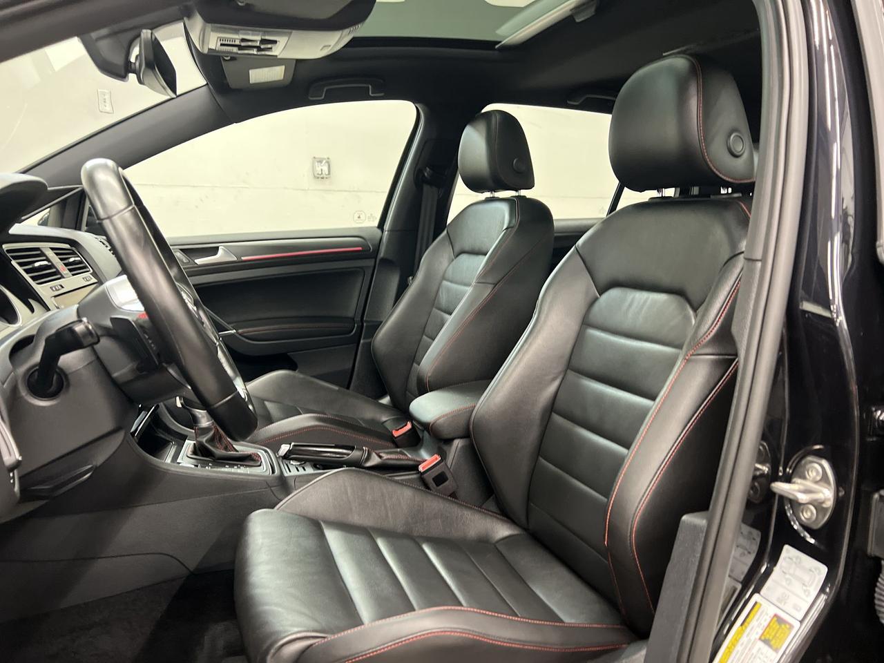 2018 Volkswagen Golf GTI AUTOBAHN | 220HP | HTD LEATHER |SUNROOF | CARPLAY Photo