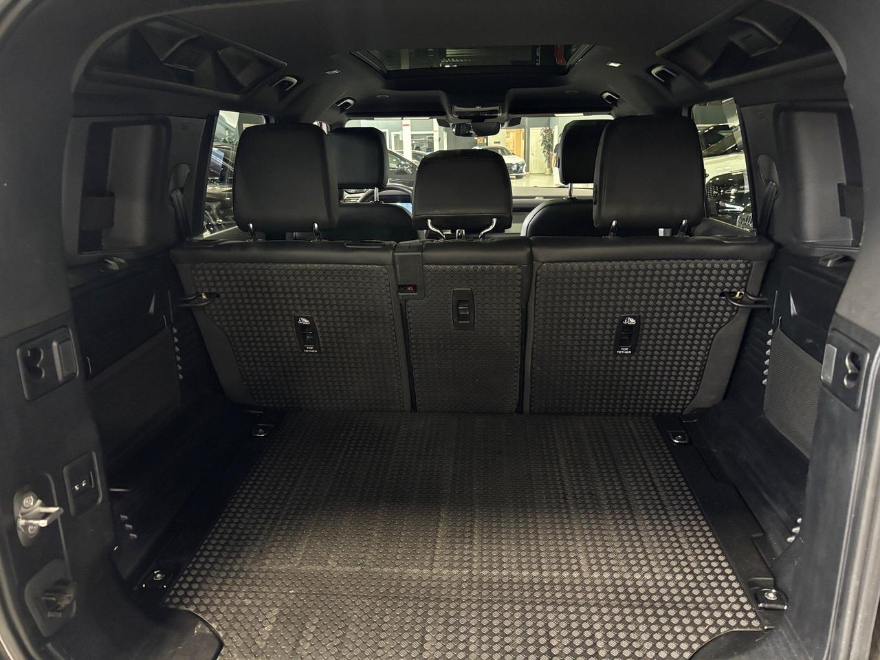2023 Land Rover Defender 110 SE P400|AWD|CLUSTERNAV|MERIDIAN|3DCAM|LEATHER| Photo