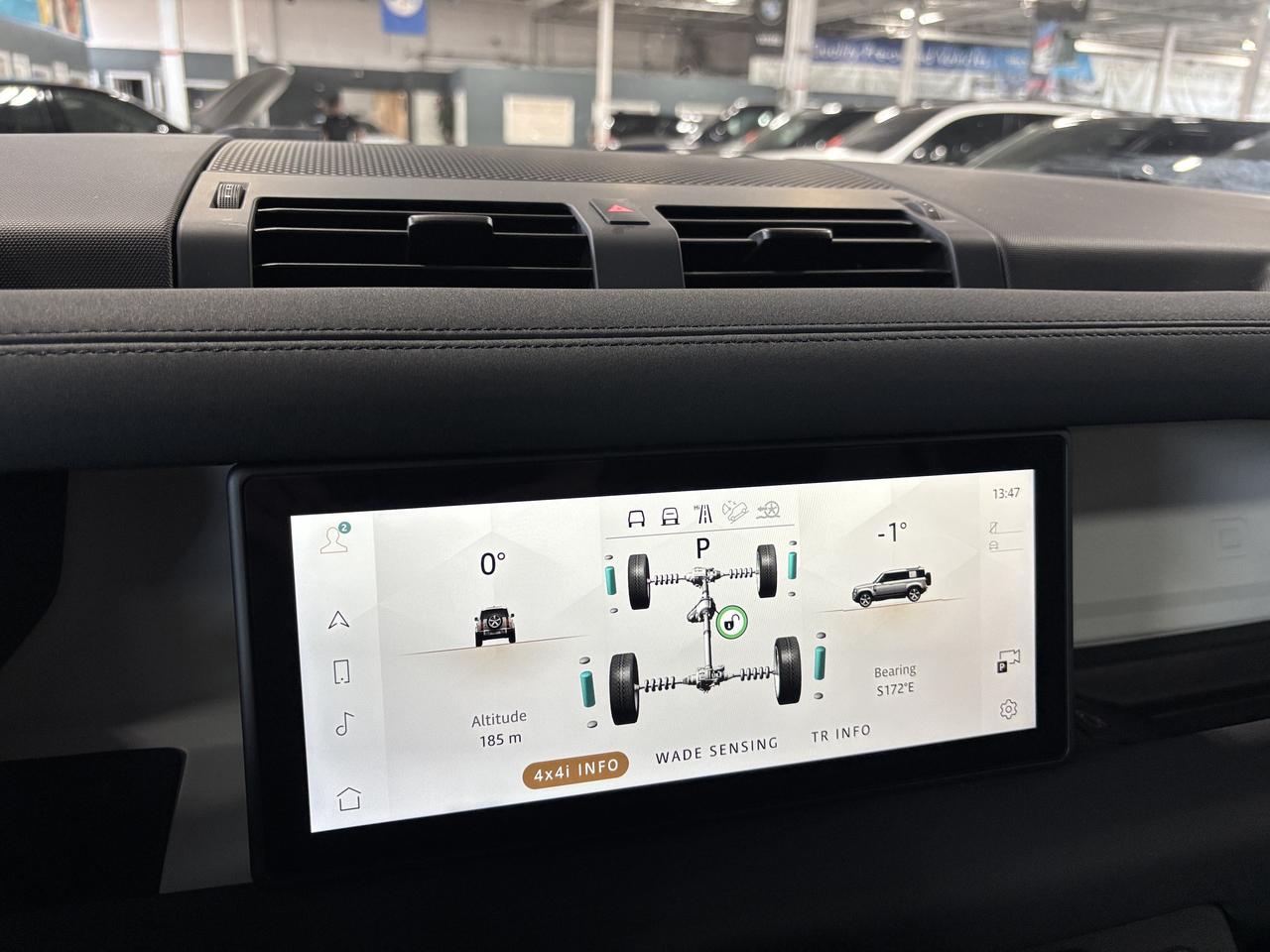 2023 Land Rover Defender 110 SE P400|AWD|CLUSTERNAV|MERIDIAN|3DCAM|LEATHER| Photo